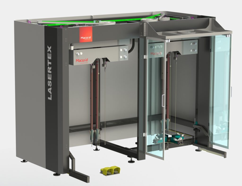 Mannequin System for vertical denim laser marking